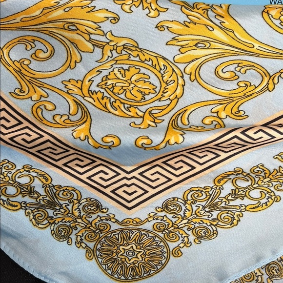 Sunday State | Scarf - Picture 4 of 5